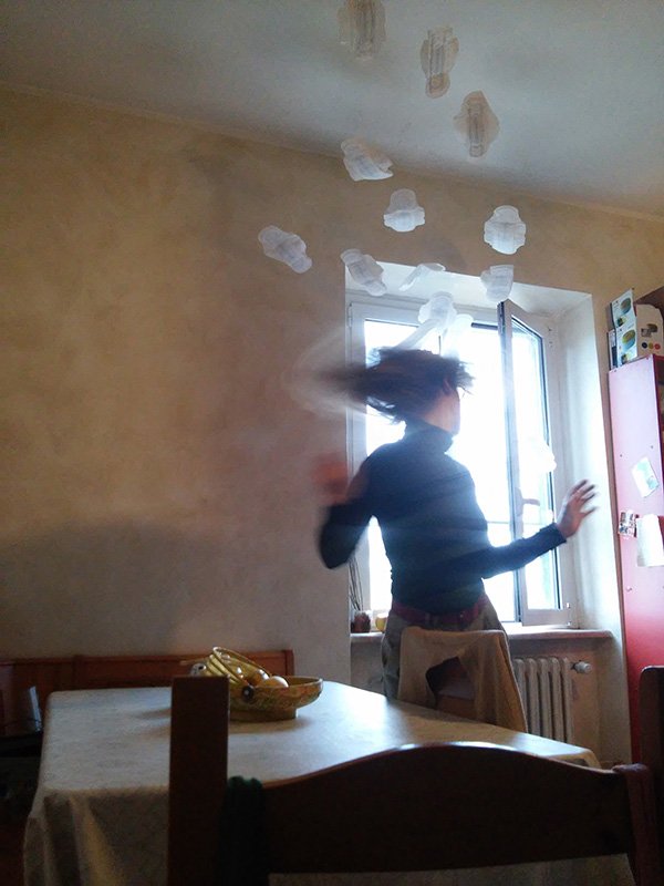 Hitchcock Birds reference pads birds attack